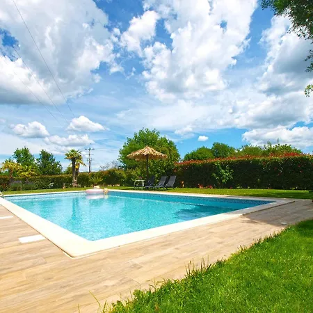 Holiday home With Pool In Rovinj-istrien 44575 Rovinj